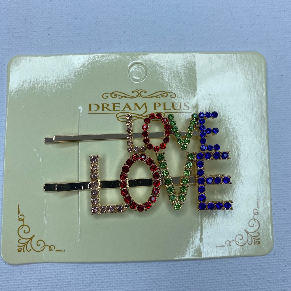 LOVE HAIR CLIP